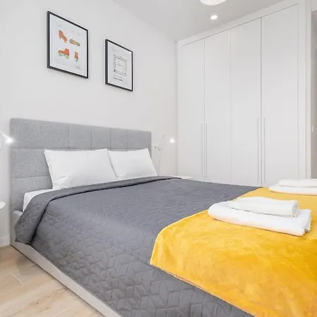 Modern 2 Bedroom Rooftop Pool + Gym Rdr328 * Marbella