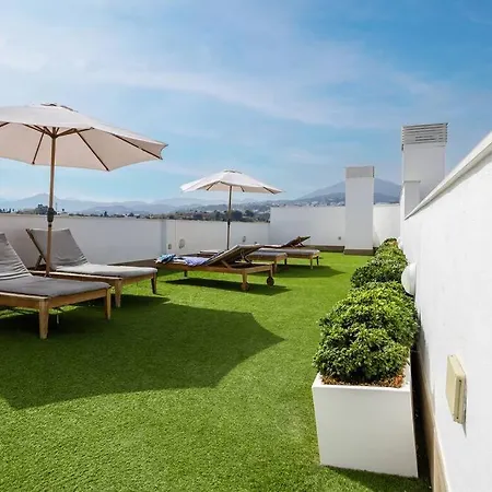 Modern 2 Bedroom Rooftop Pool + Gym Rdr328 Apartment *
