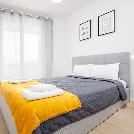 Modern 2 Bedroom Rooftop Pool + Gym Rdr328 * Marbella